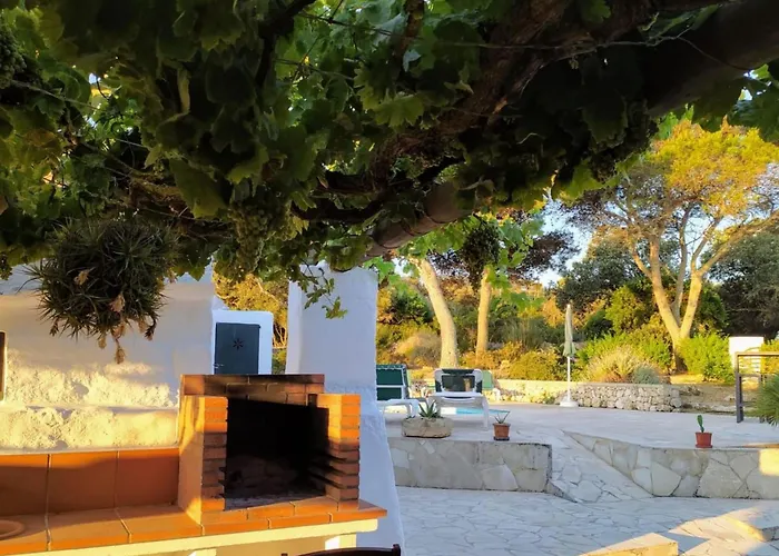 Gemuetliches In Alaior Mit Privatem Pool By Interhome